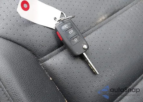 2017 Volkswagen Jetta 1.4T Se z USA, uszkodzony, nr VIN 3VWDB7AJ9HM361812